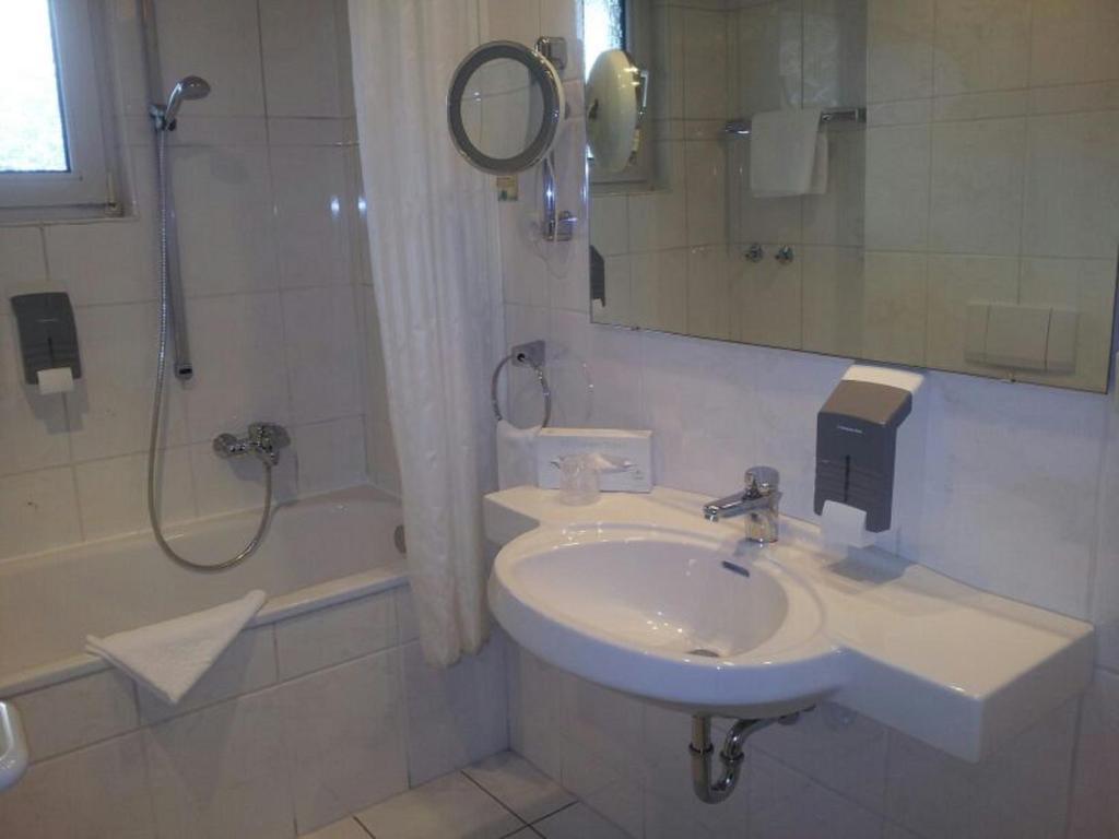 Hotel Hopfen Sack Mülheim an der Ruhr Kamer foto